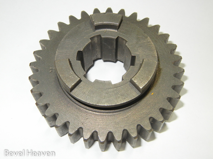 Gear - Layshaft 3rd 32T
