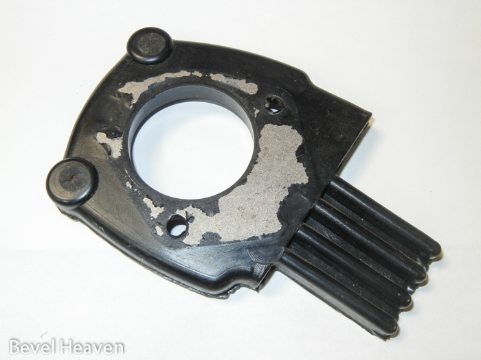 Rubber Cover - Front Pulley - Pantah