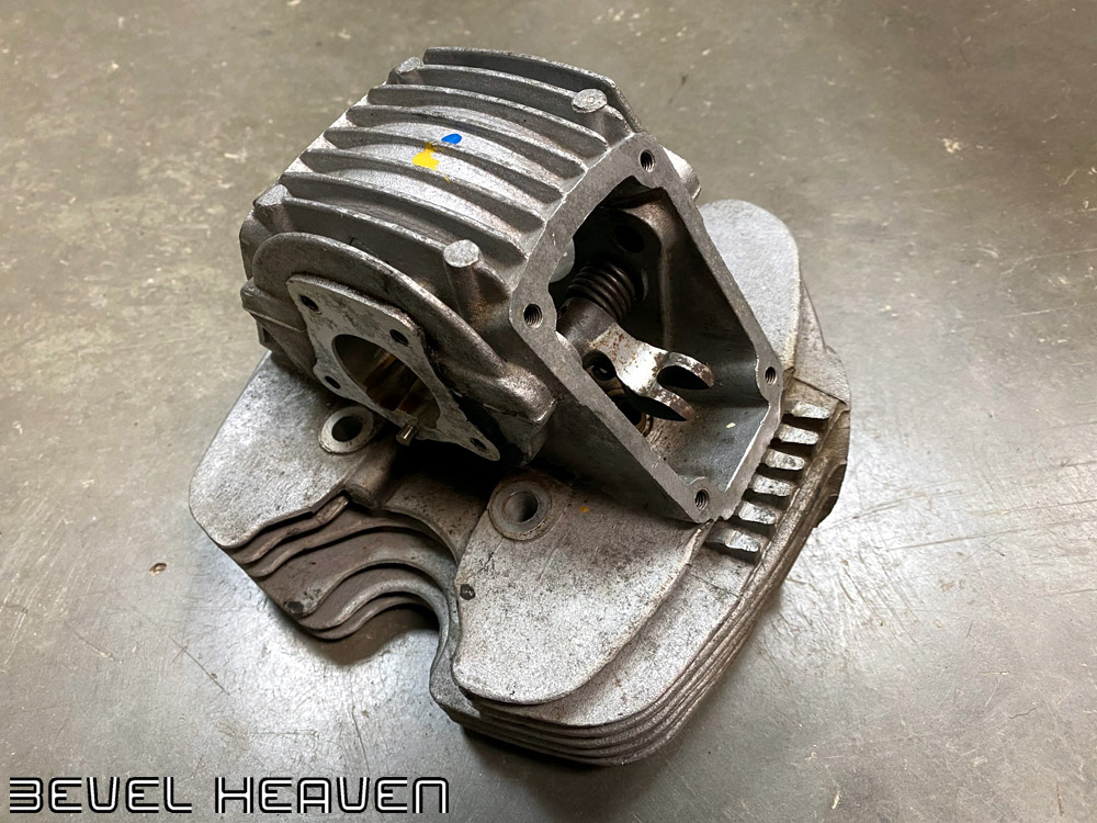 Rear 860/900 DESMO Head