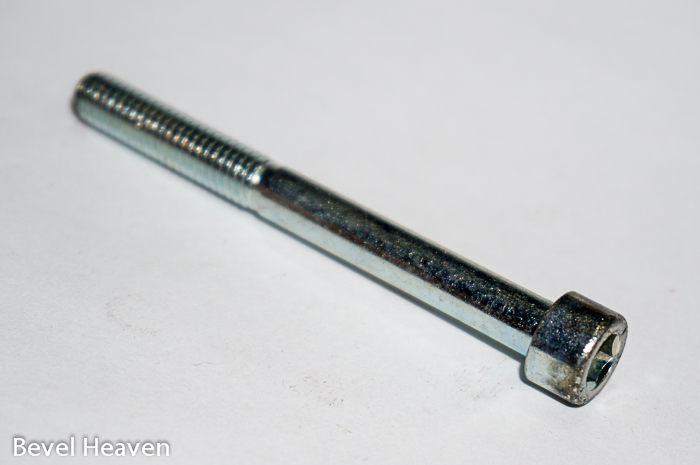 Bolt - M6 x 60