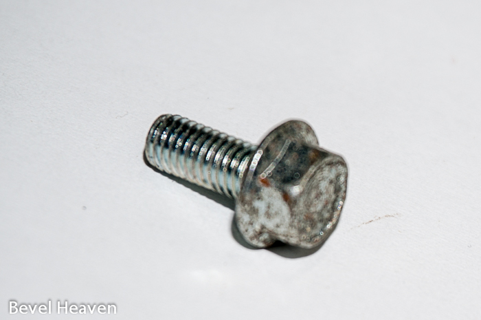 Screw - M6 x 15