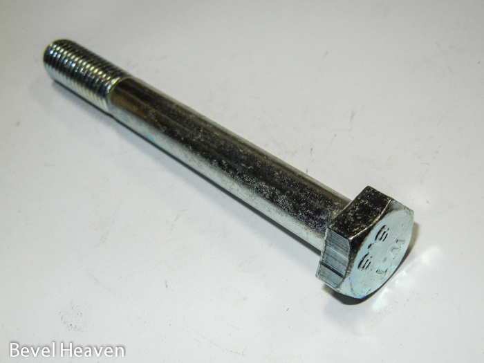 Bolt - M10 x 90