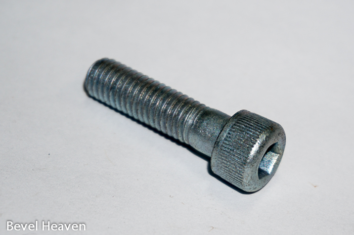 Bolt - M8 x 30