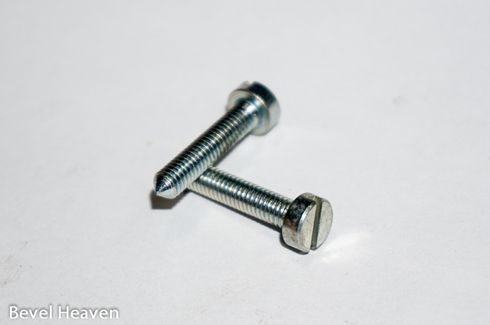 Screw - M4 x 20