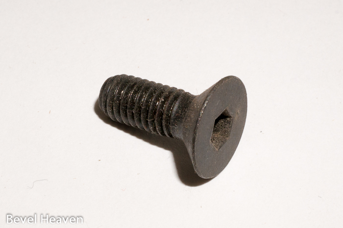 Screw - M6 x 16