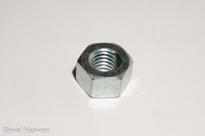 Nut - M8