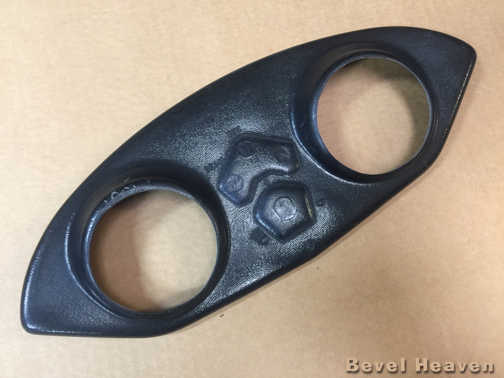Dash - 1974-75 750/900SS - 3 light Fiberglass Replica