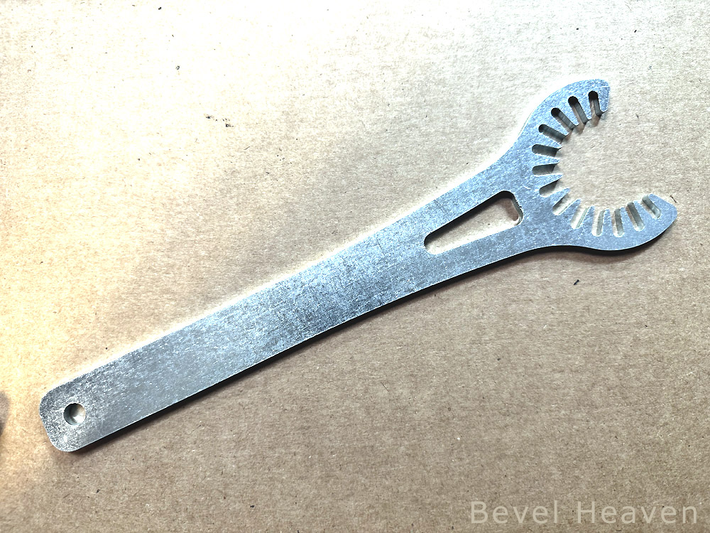 Exhaust Nut Wrench - Bevel Twins