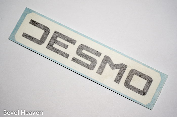 Sticker: DESMO - square E - 900SS
