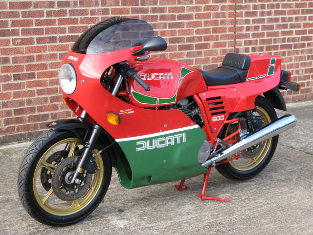 Complete Sticker Set - MHR 900 LATE