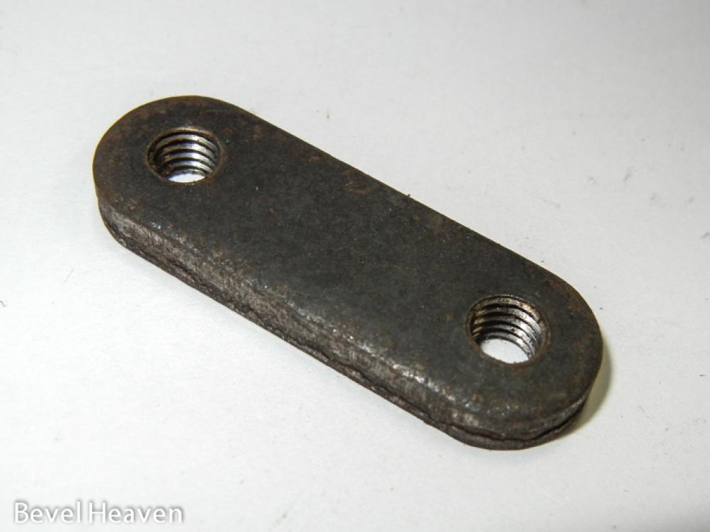 Plate - Pickup Screws