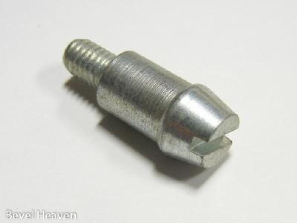 Pin - Seat Pantah