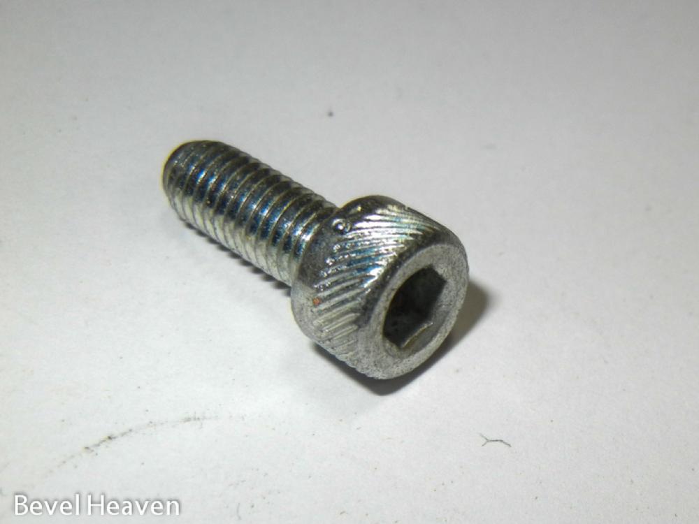 Screw - M6 x 1 x 12mm