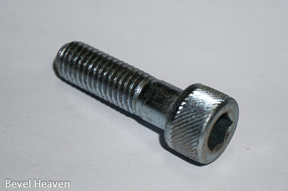 Bolt - M10 x 35