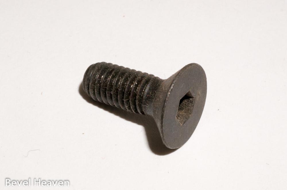 Screw - M6 x 16