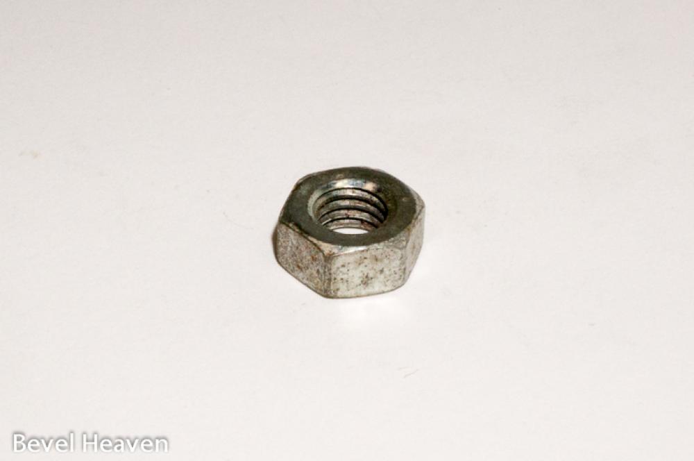 Nut - M8