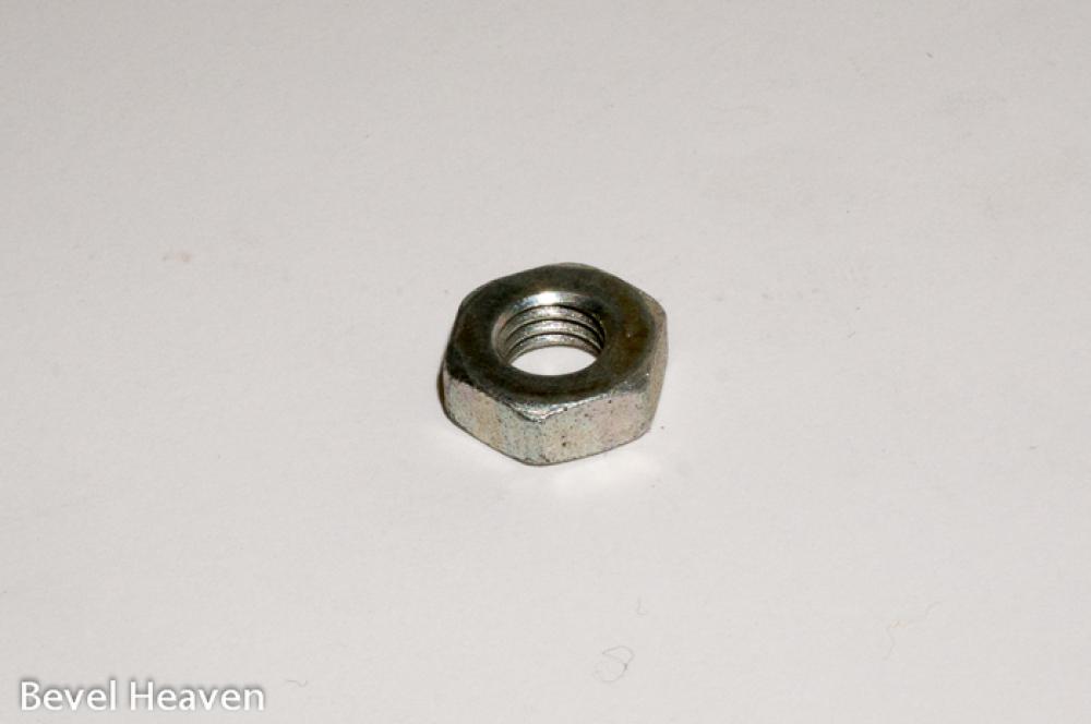 Nut - M8