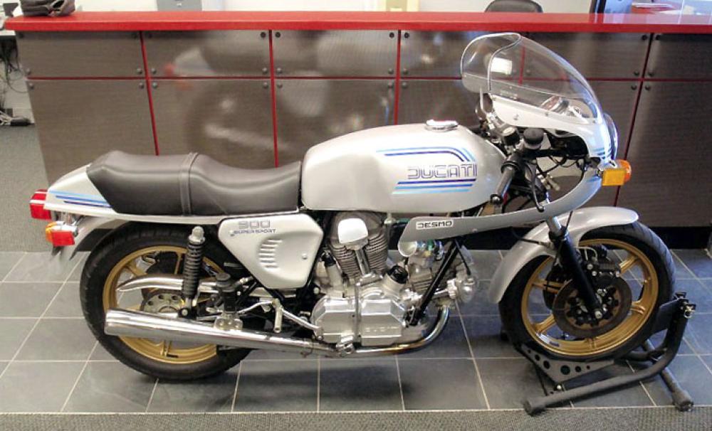 Complete Sticker Set - 1982 900 Super Sport