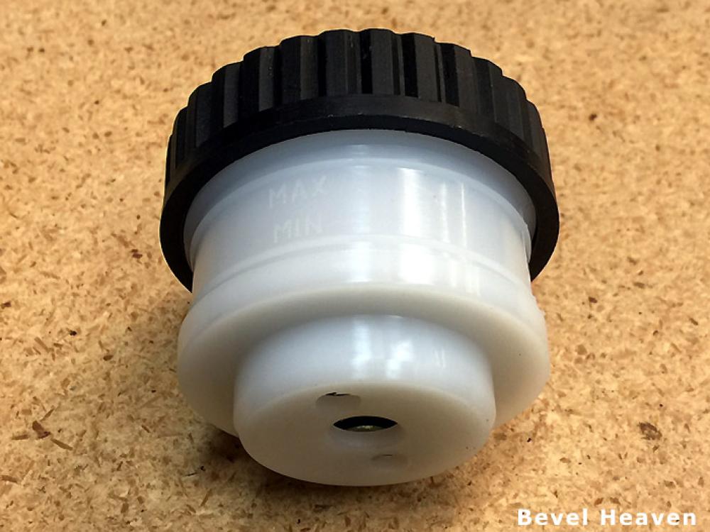 Reservoir Cup - Large Round ala Front Darmah, 900SS, GT, Sport