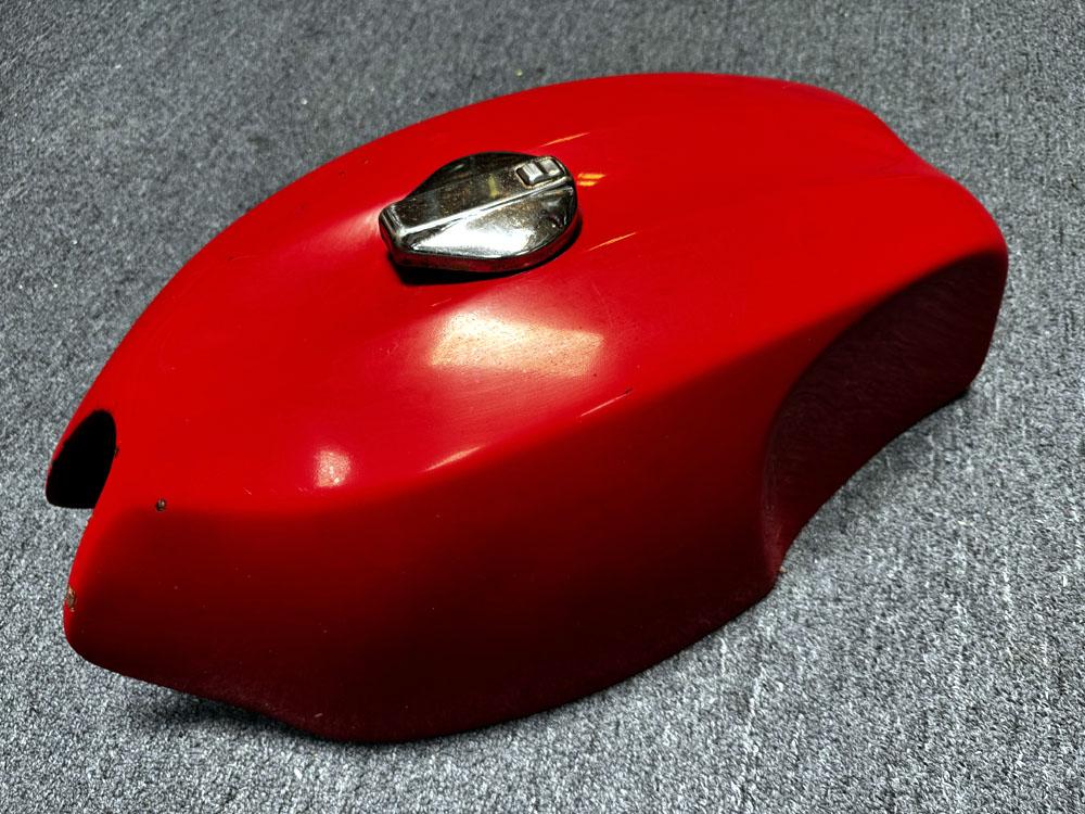 Gas Tank - 750 GT Fiberglass - USED -