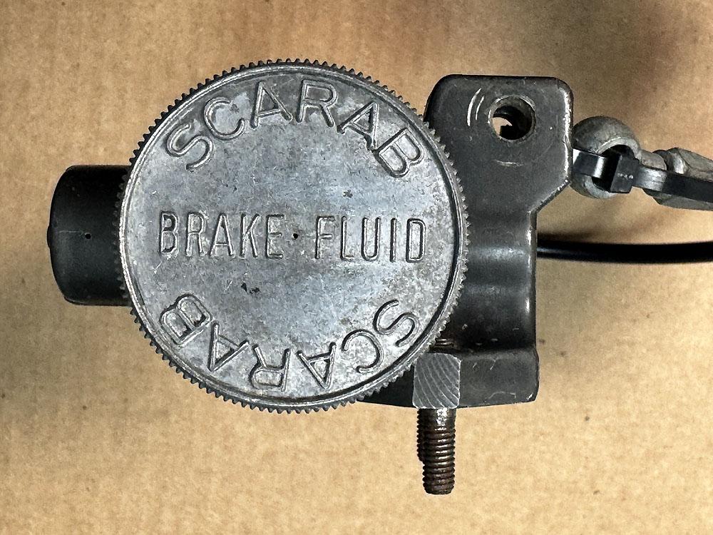 Scarab Master Cylinder & 20" hose