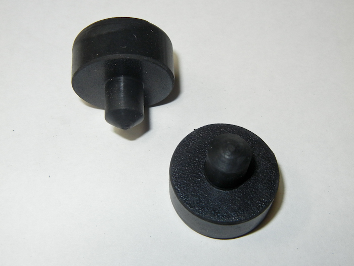 These are the samll round buffers that also go on the bottom of the 750 seat pan