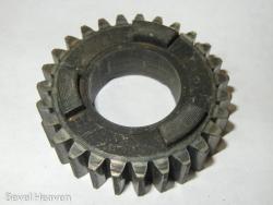 Gear - Mainshaft 4th Gear 27 Teeth 750F1
