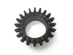 Exhaust Nut Bevel Twins - Used