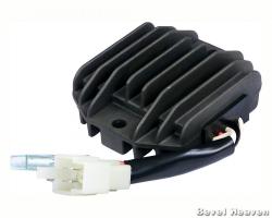 Regulator - 2 Cylinder Ducati Monster, SportClassic, 916, 998, ST, Hyper, Multistrada etc