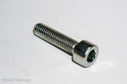 Bolt - M6 x 25